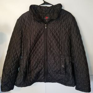 Womens Gallery Quilted Side-Tab Black Jacket